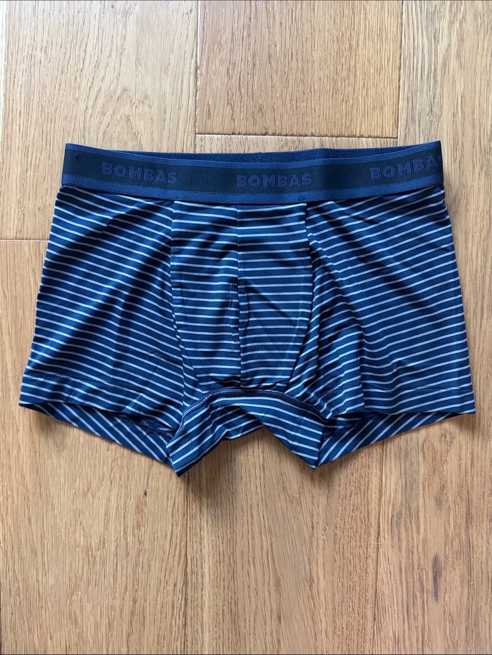 Bombas Midnight Navy Striped Men's Soft Flex Trunk - Small